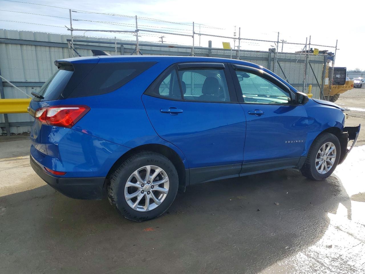 2019 CHEVROLET EQUINOX LS photo 3
