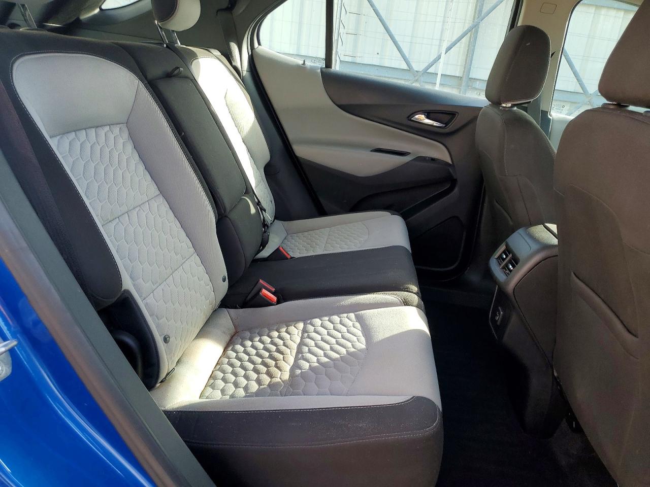 2019 CHEVROLET EQUINOX LS photo 11