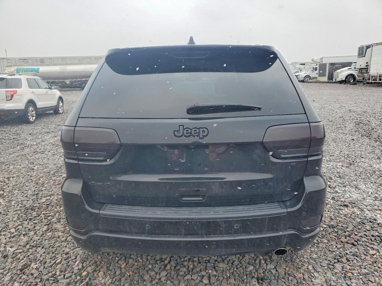 2022 JEEP GRAND CHEROKEE photo 11