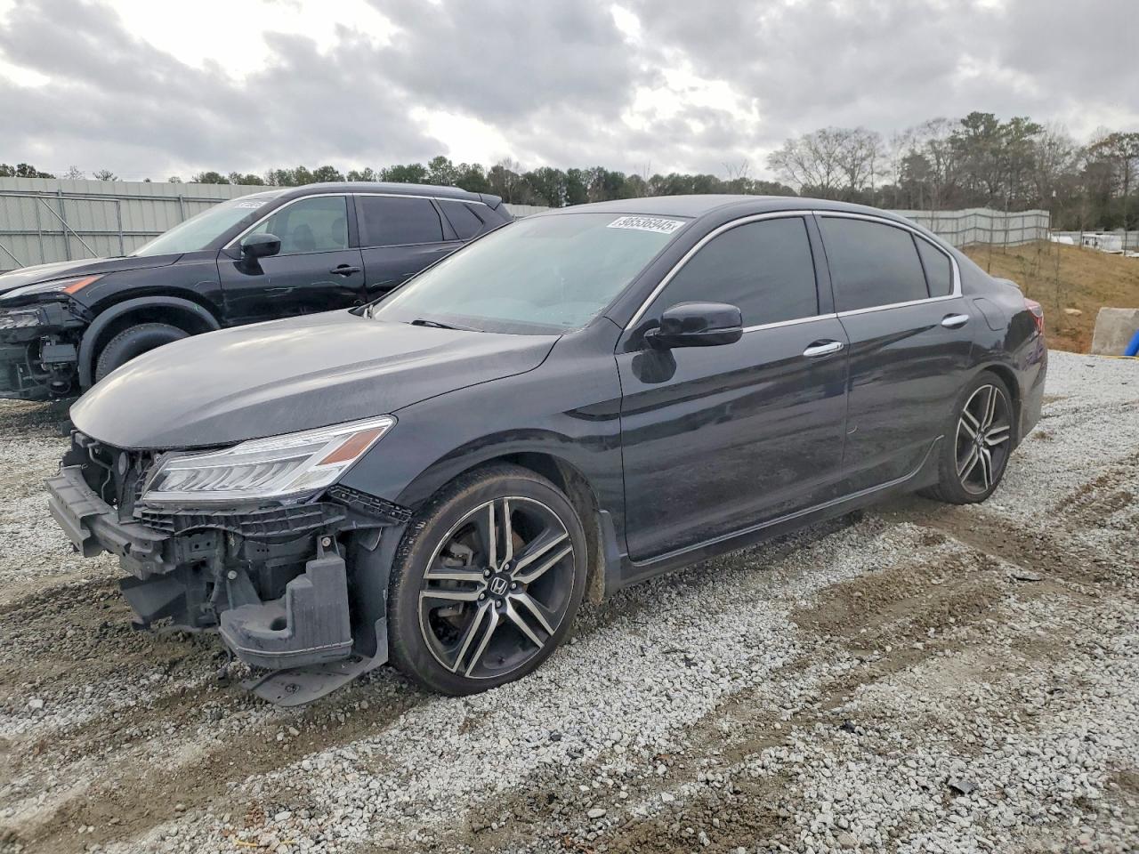 2017 HONDA ACCORD