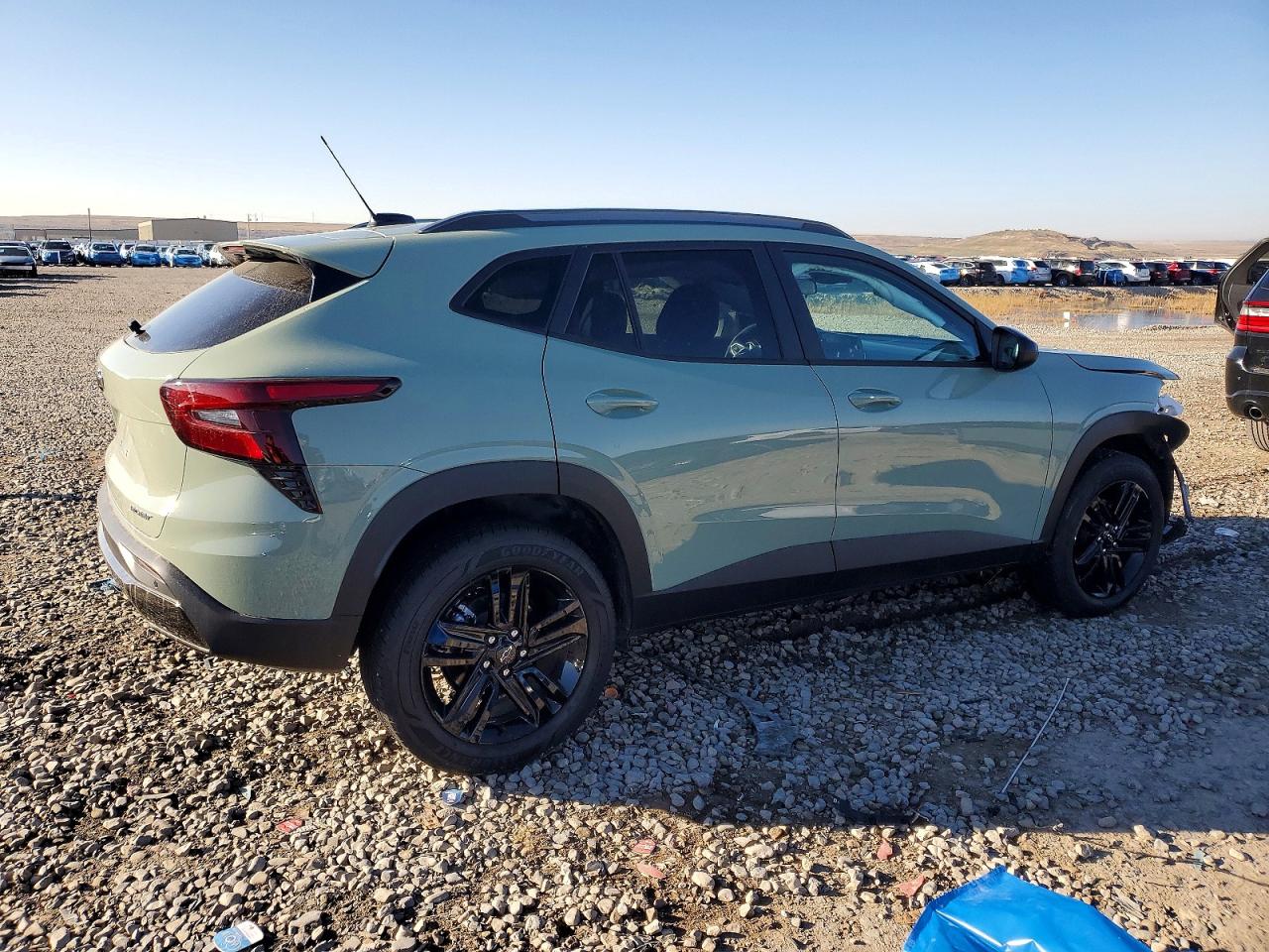 2025 CHEVROLET TRAX ACTIV photo 3