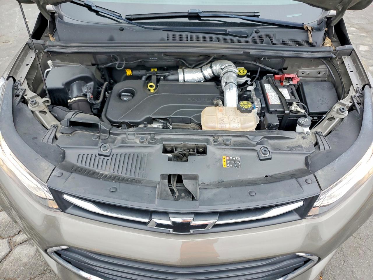 2022 CHEVROLET TRAX 1LT photo 12