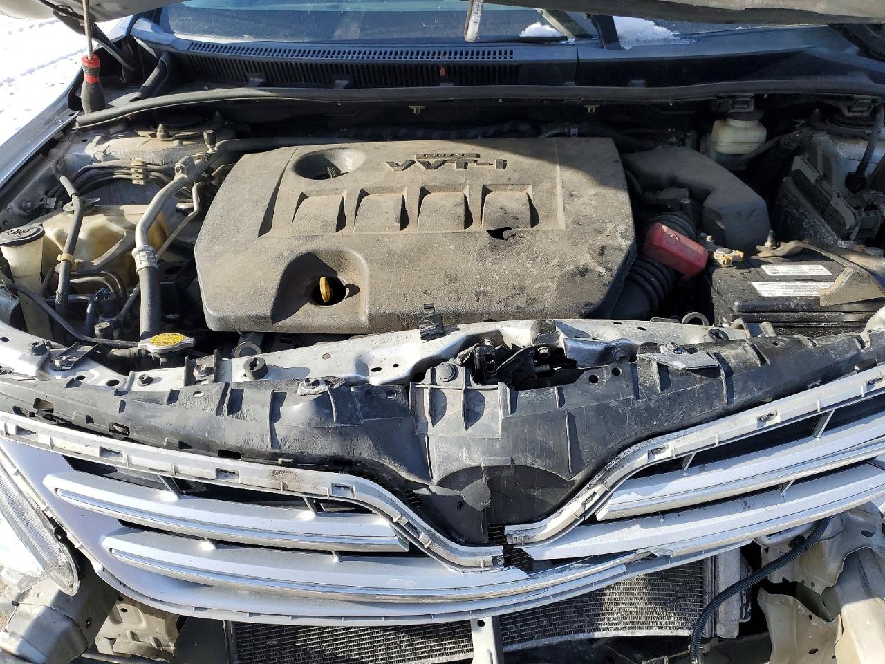 2013 TOYOTA COROLLA BASE photo 11