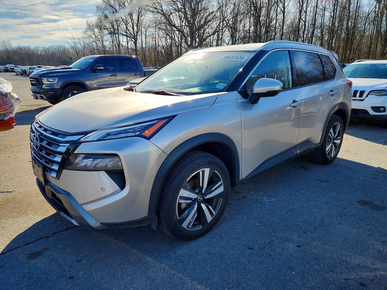 2024 NISSAN ROGUE