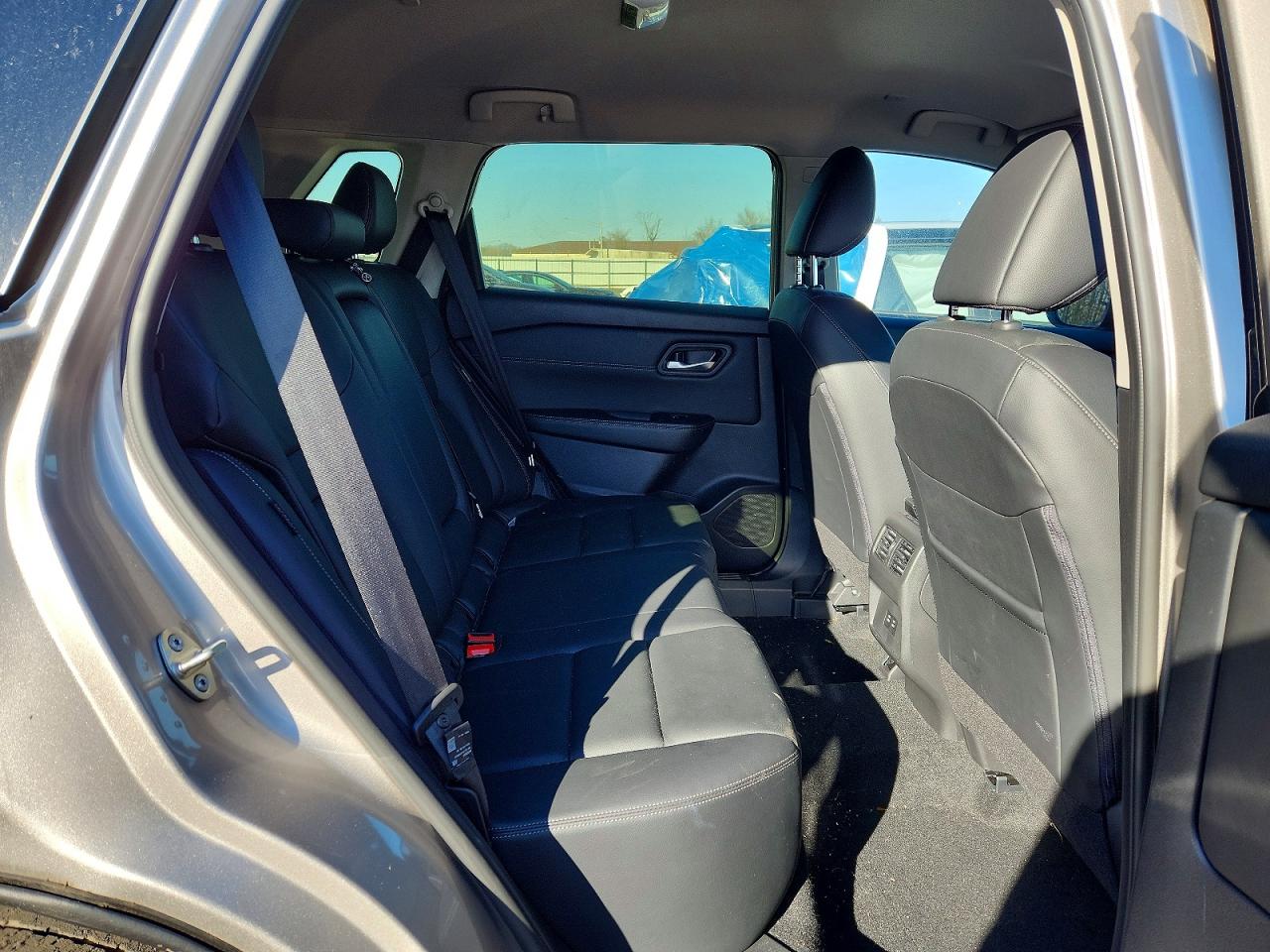 2024 NISSAN ROGUE SL photo 11