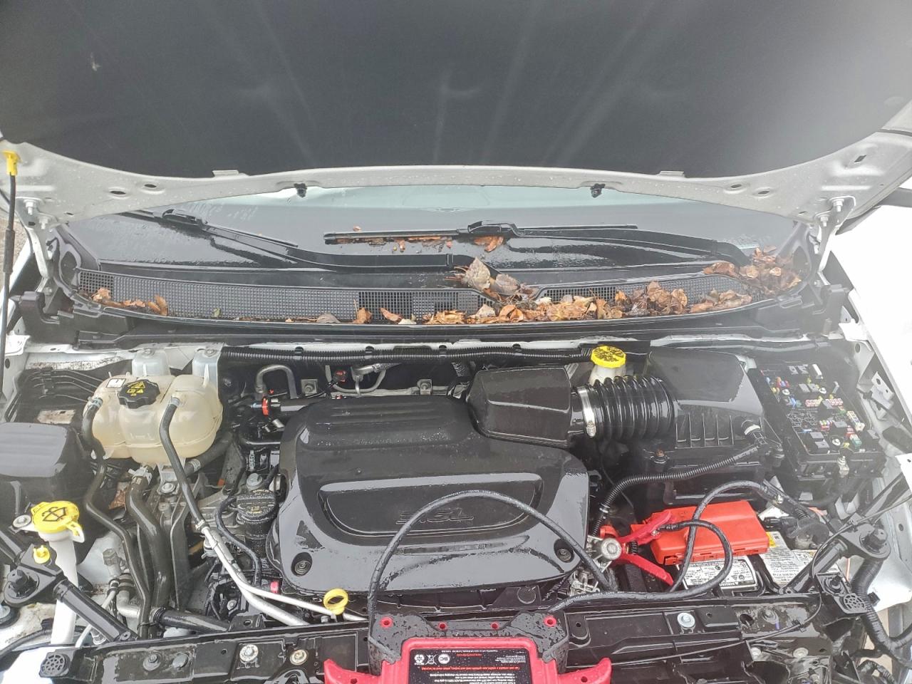 2021 CHRYSLER VOYAGER L photo 12