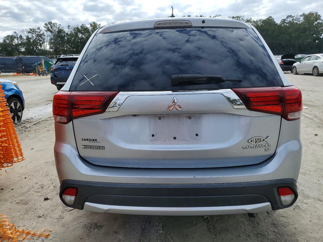 2016 MITSUBISHI OUTLANDER SE photo 6