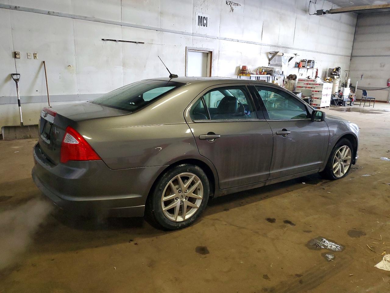 2010 FORD FUSION SEL photo 5
