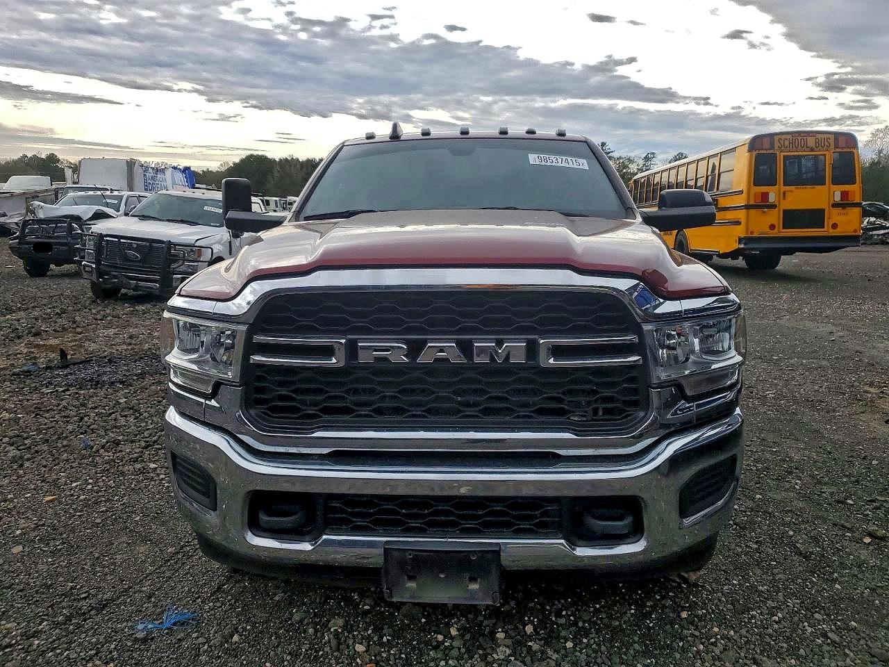 2021 RAM 3500 TRADESMAN photo 5