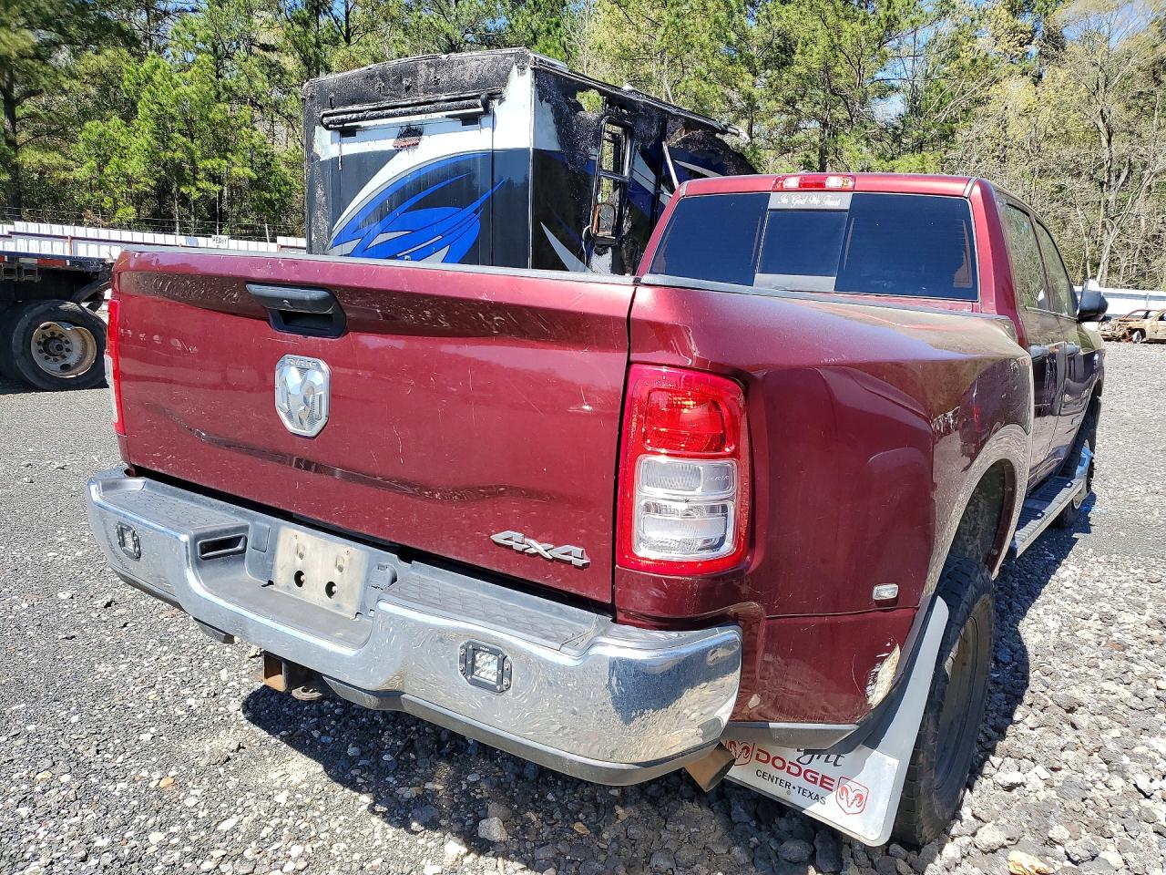 2021 RAM 3500 TRADESMAN photo 3