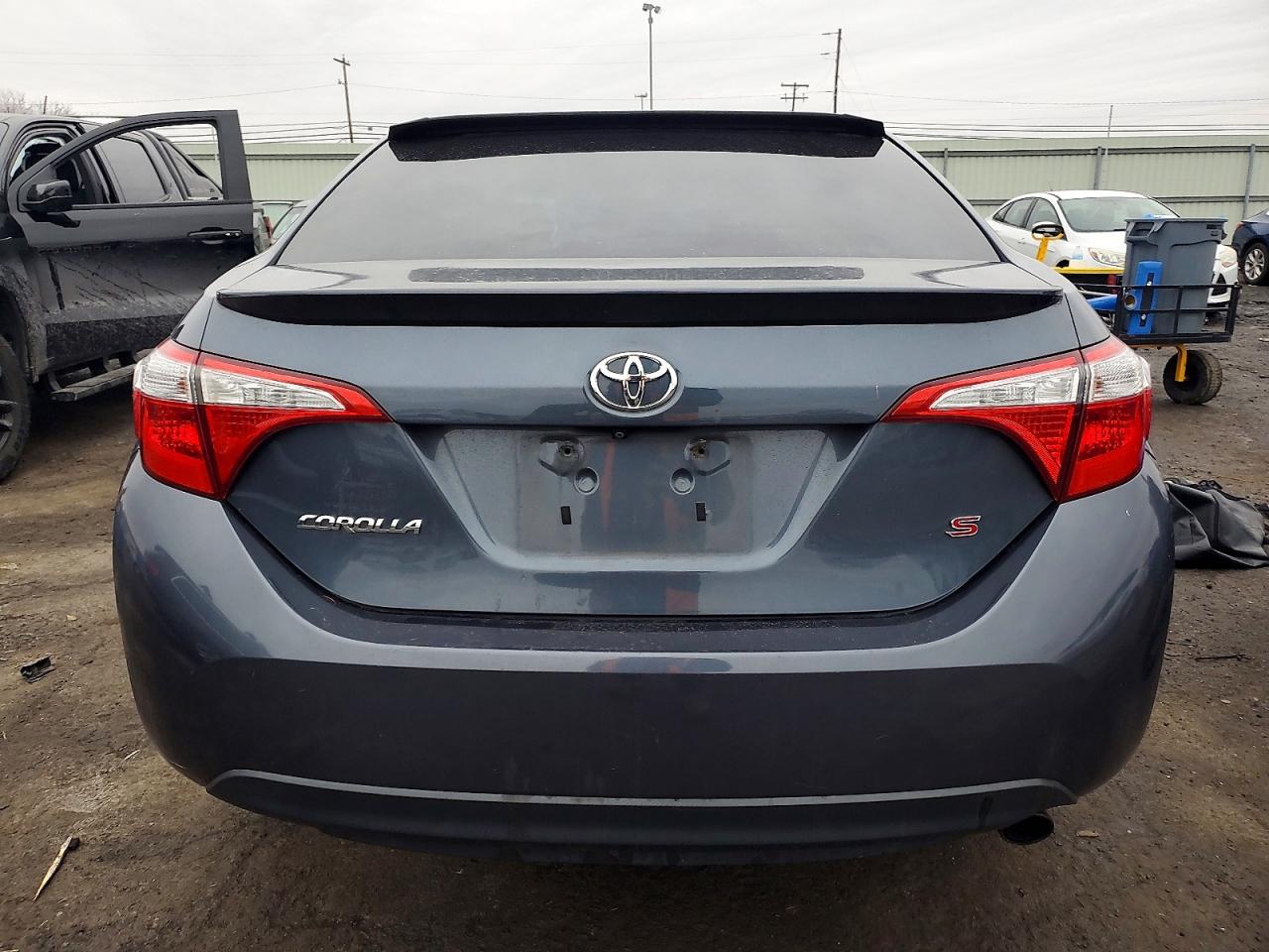 2016 TOYOTA COROLLA L photo 6