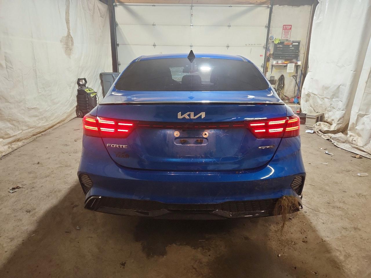 2024 KIA FORTE GT LINE photo 6