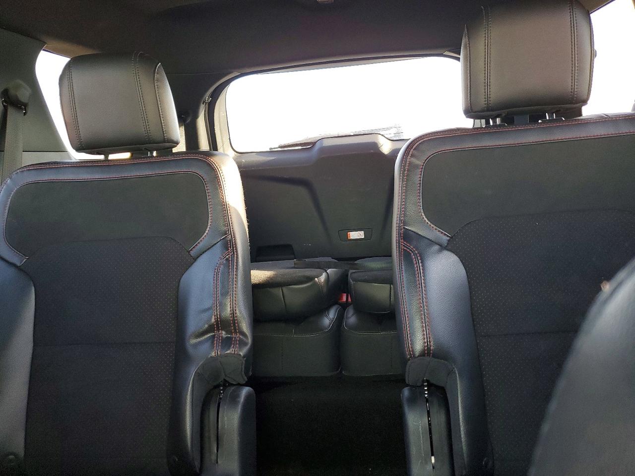 2018 FORD EXPLORER XLT photo 28