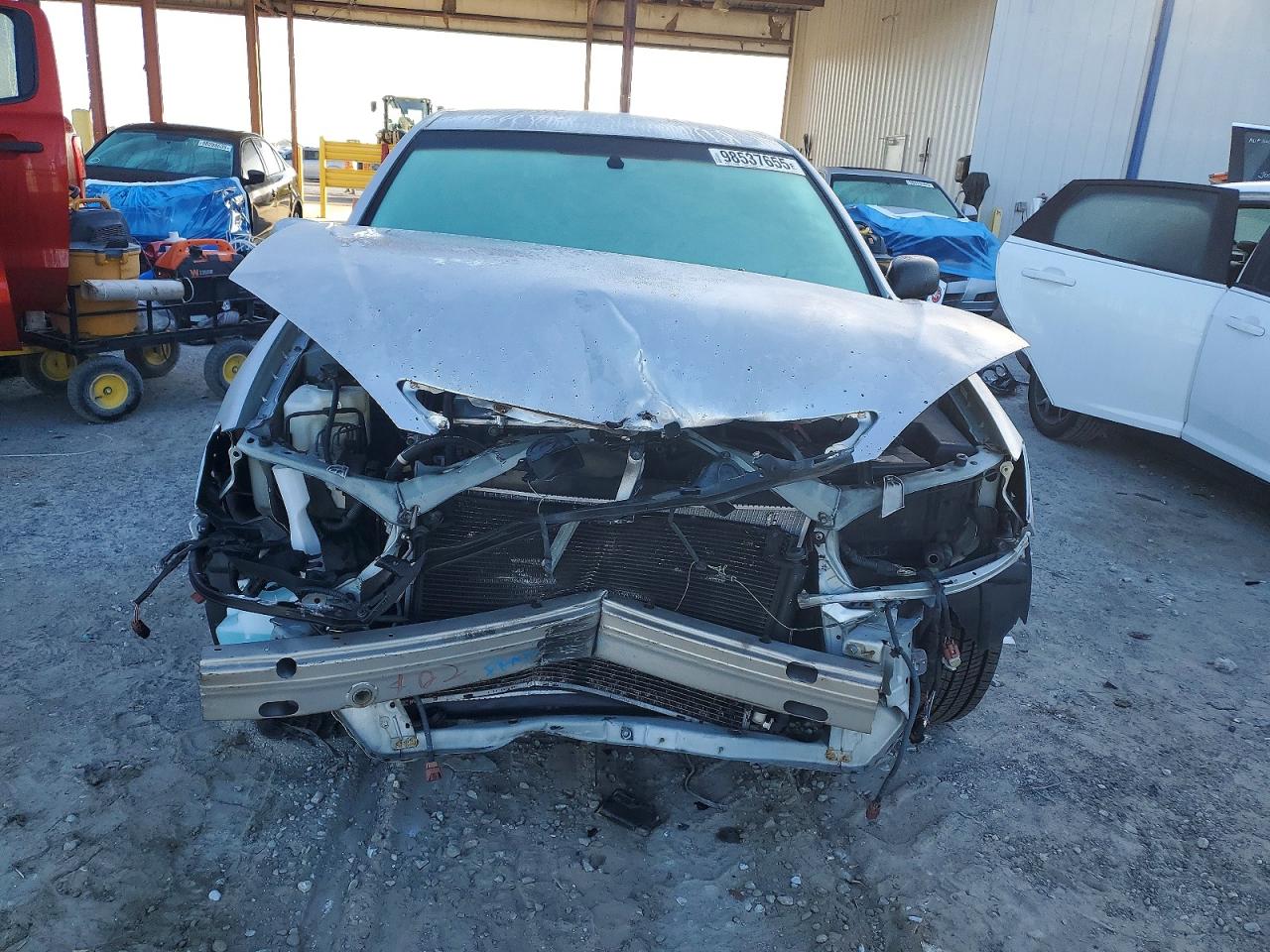 2002 TOYOTA CAMRY LE photo 9
