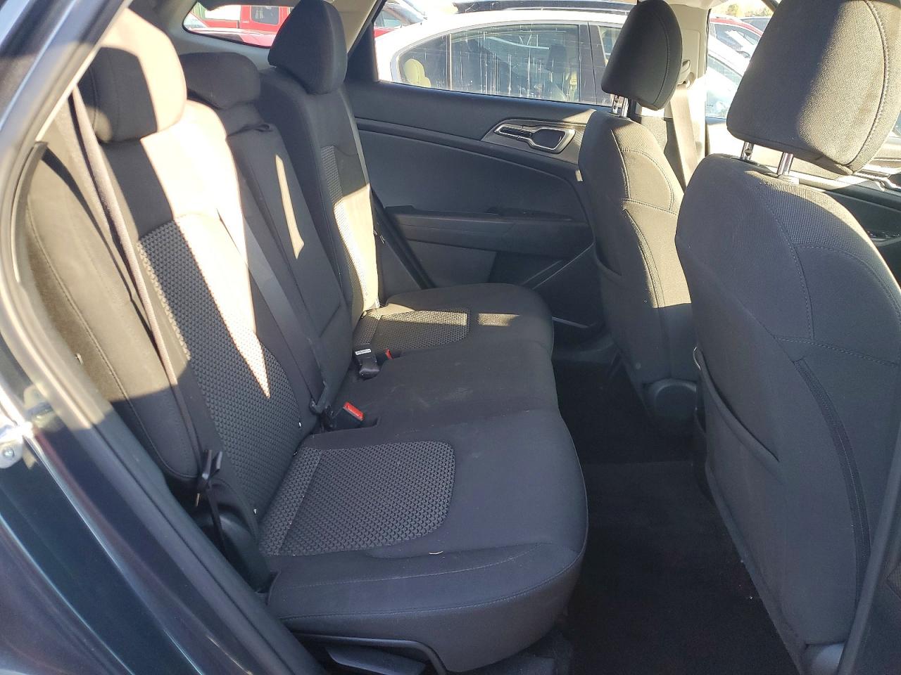 2023 KIA SPORTAGE LX photo 11