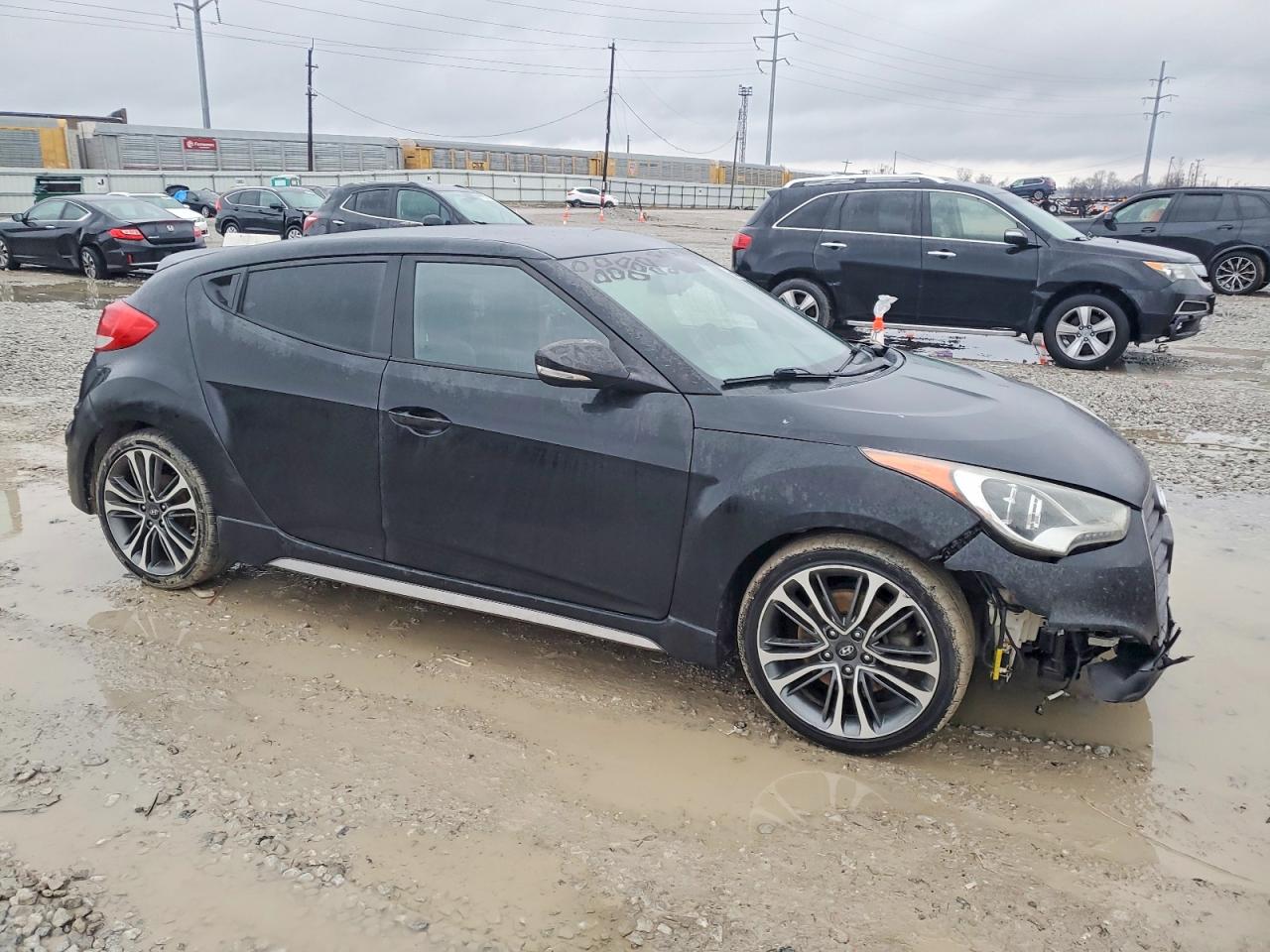 2016 HYUNDAI VELOSTER TURBO photo 4
