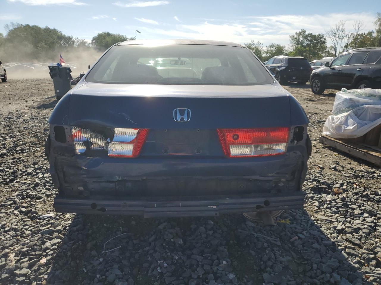 2003 HONDA ACCORD LX photo 6
