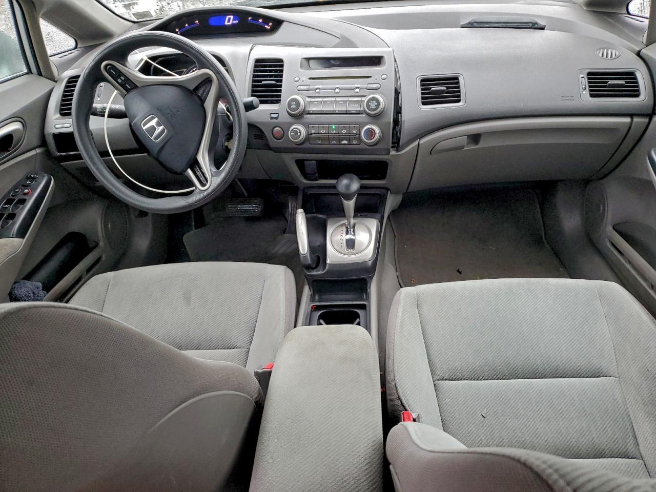 2010 HONDA CIVIC LX photo 8