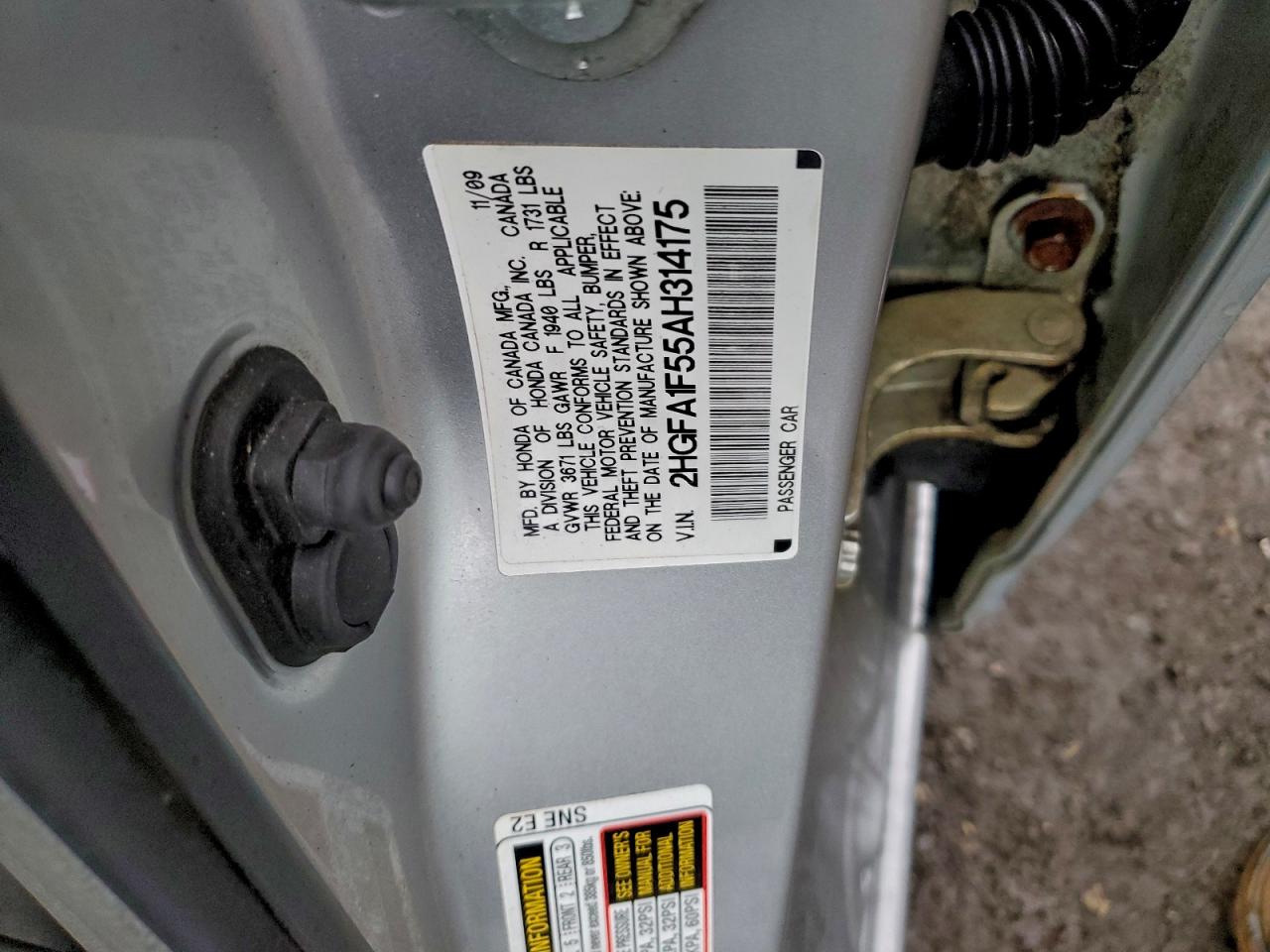 2010 HONDA CIVIC LX photo 12
