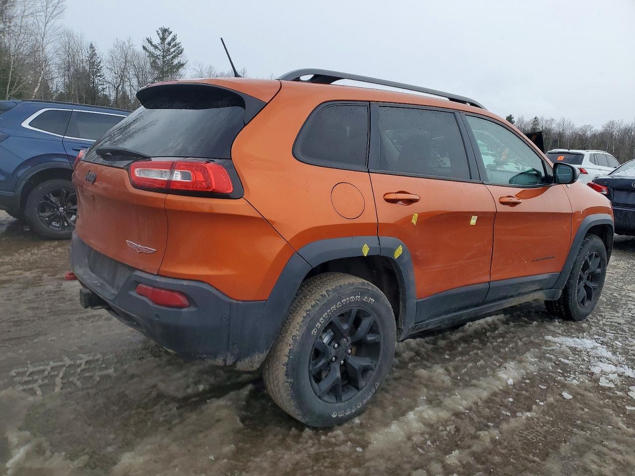 2015 JEEP CHEROKEE TRAILHAWK photo 3