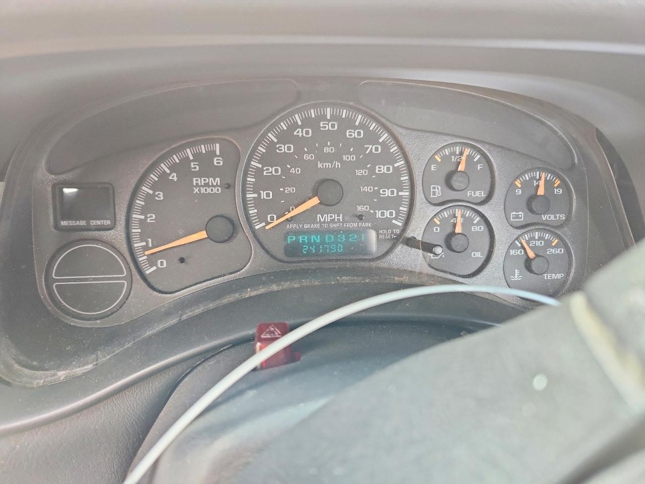 2002 CHEVROLET SILVERADO K1500 photo 25