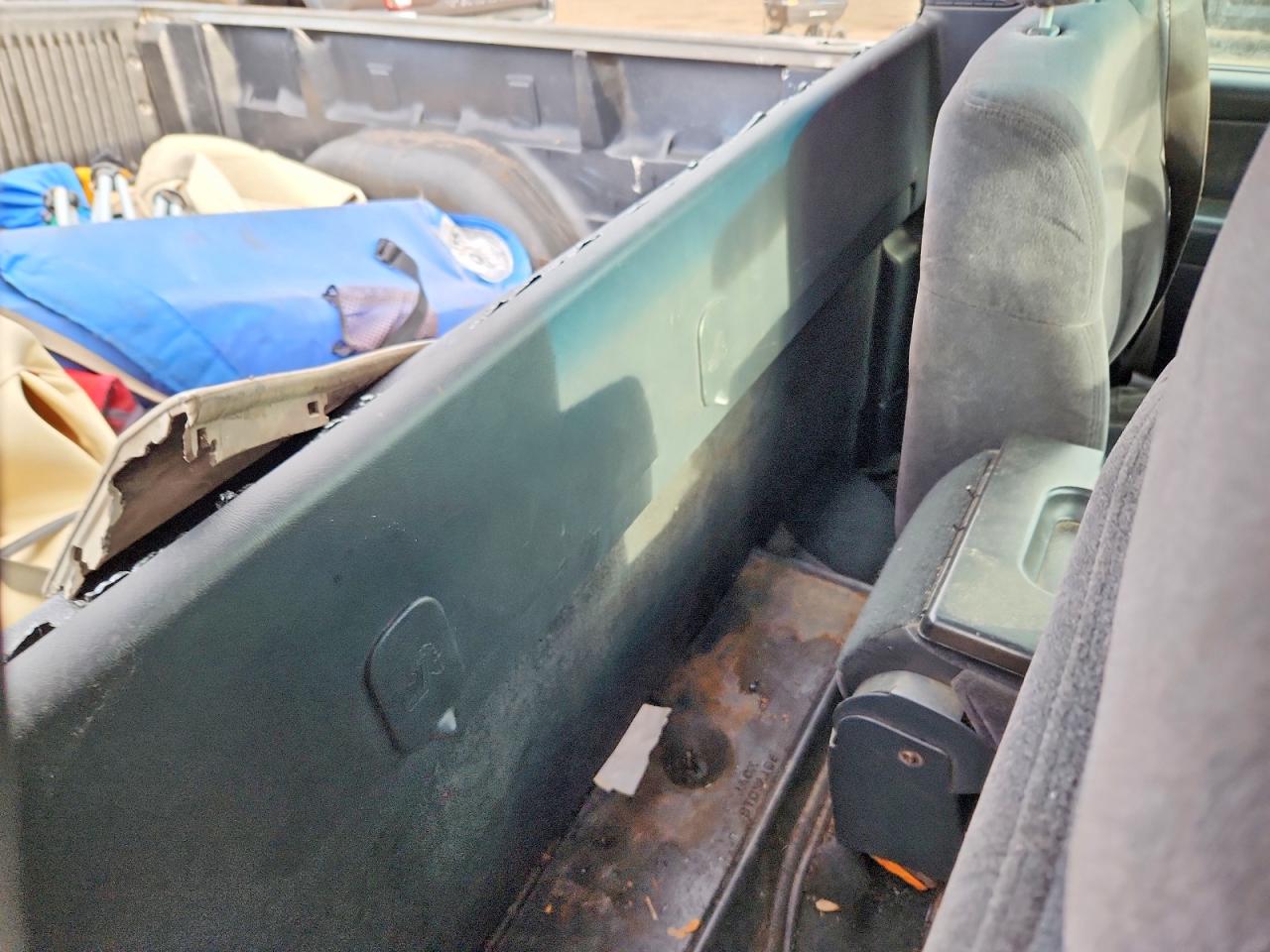2002 CHEVROLET SILVERADO K1500 photo 28