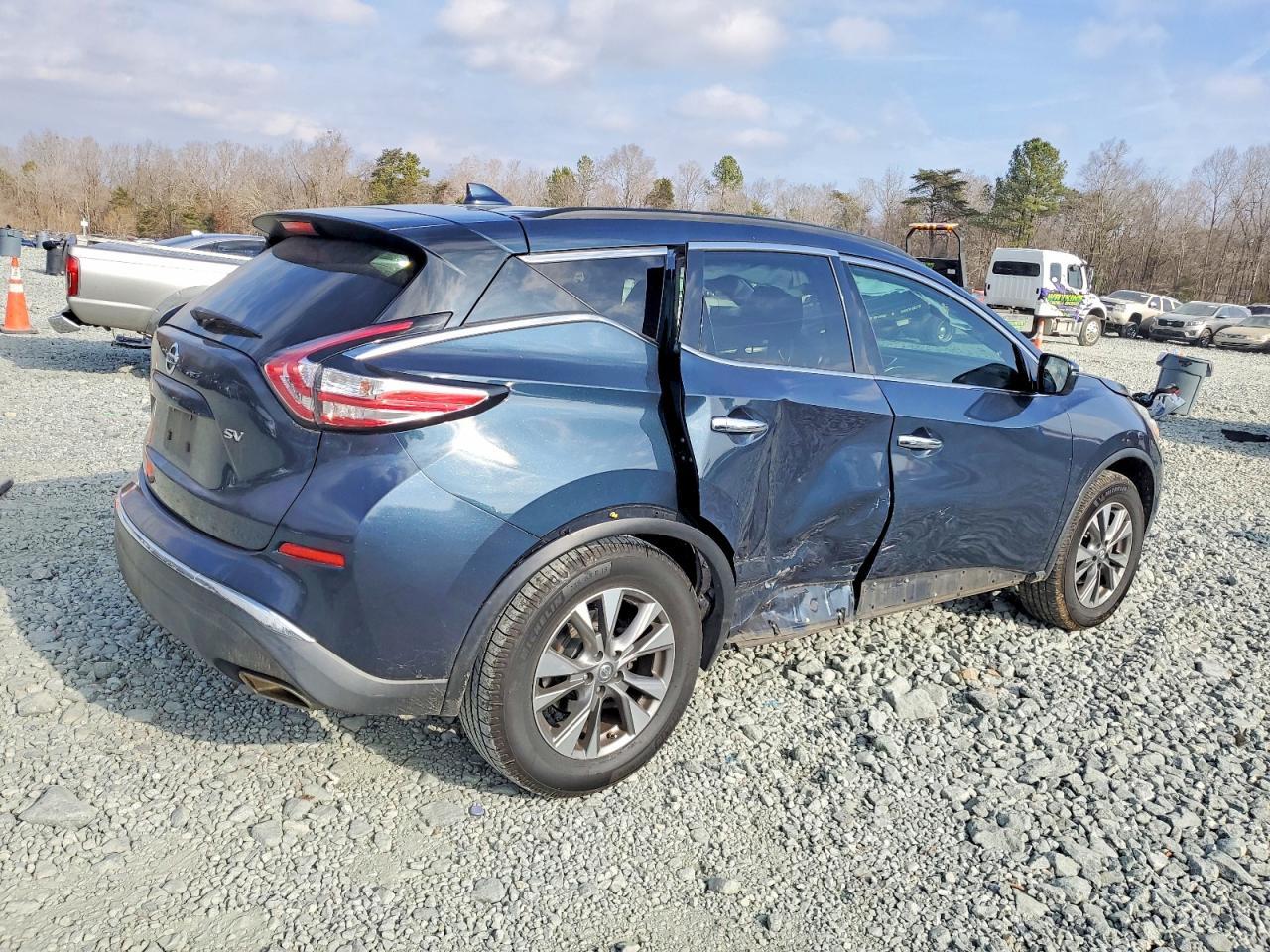 2018 NISSAN MURANO S photo 3