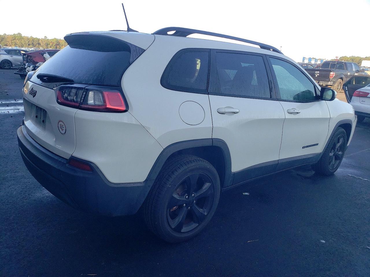 2019 JEEP CHEROKEE LATITUDE PLUS photo 3