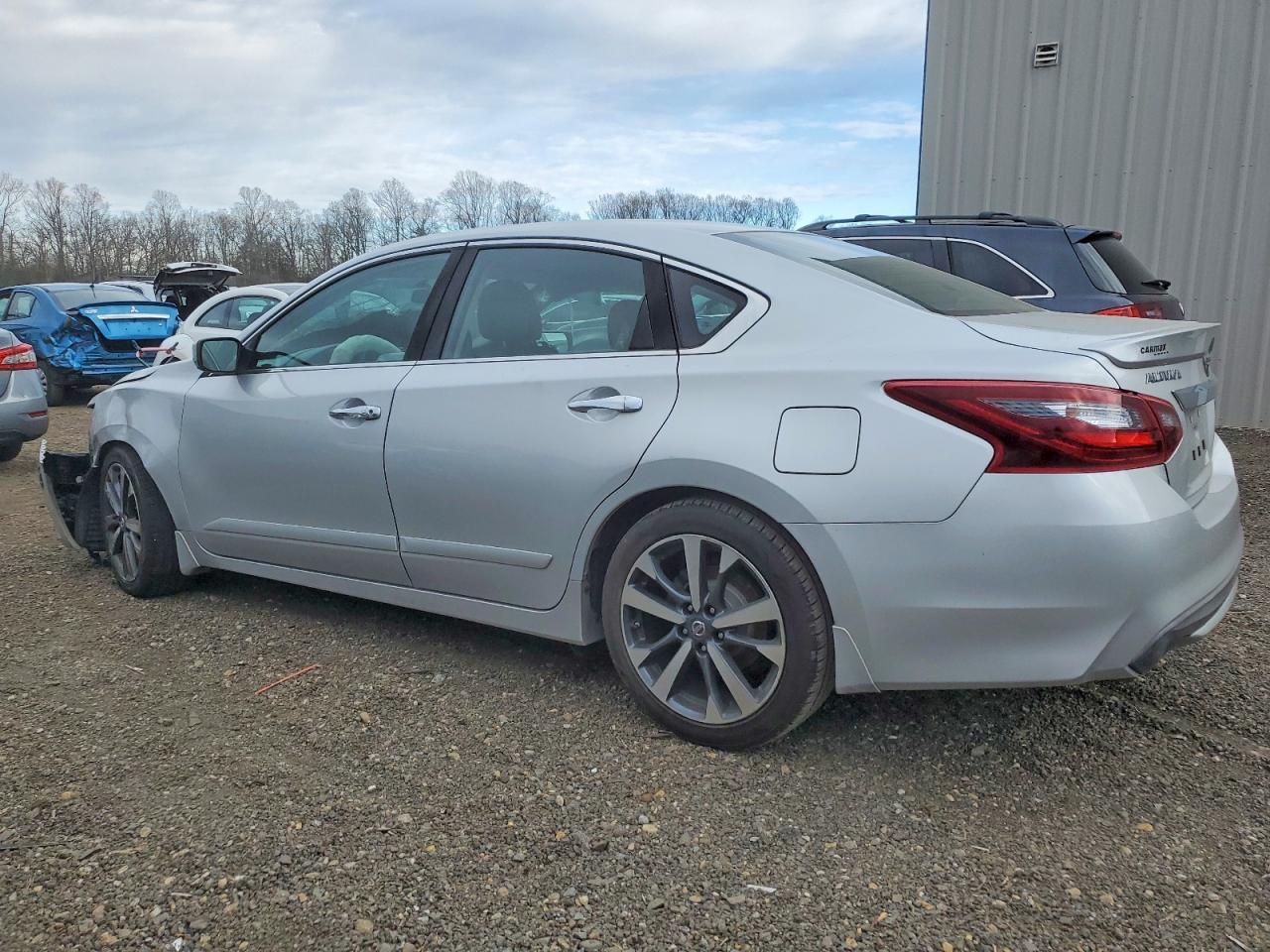 2017 NISSAN ALTIMA 2.5 photo 2