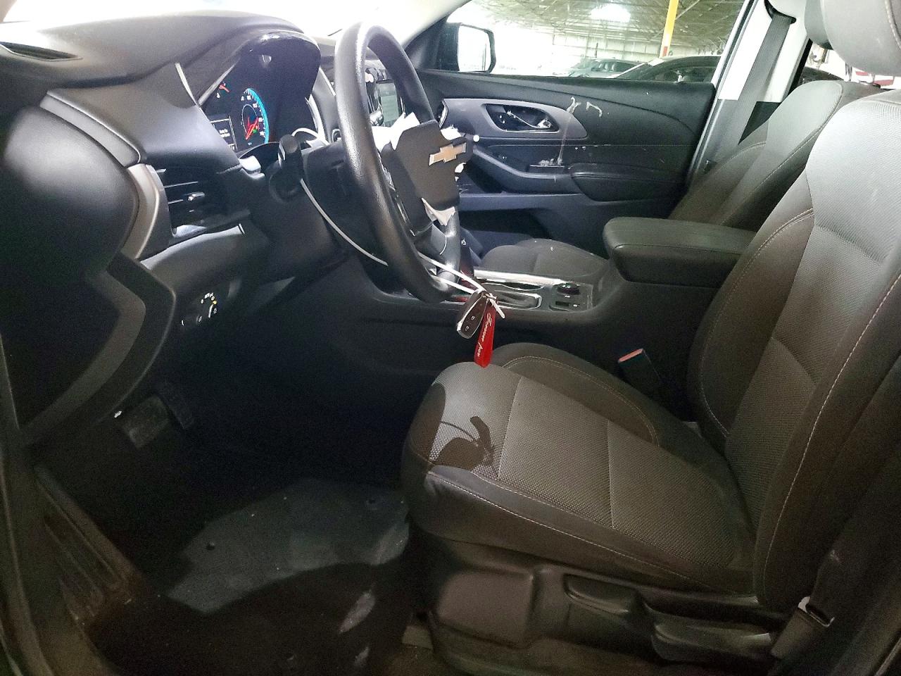 2019 CHEVROLET TRAVERSE LS photo 7