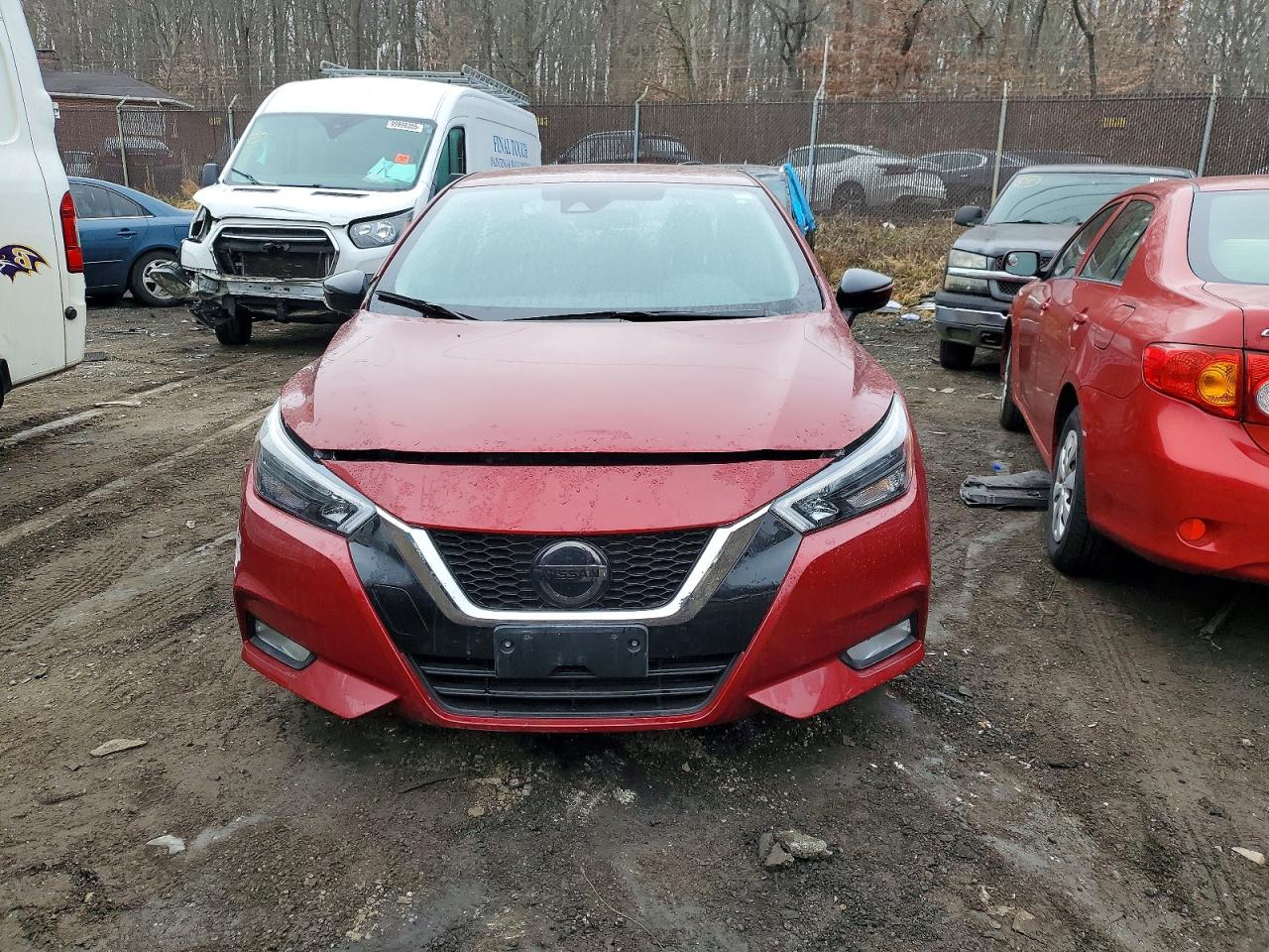 2021 NISSAN VERSA SR photo 5
