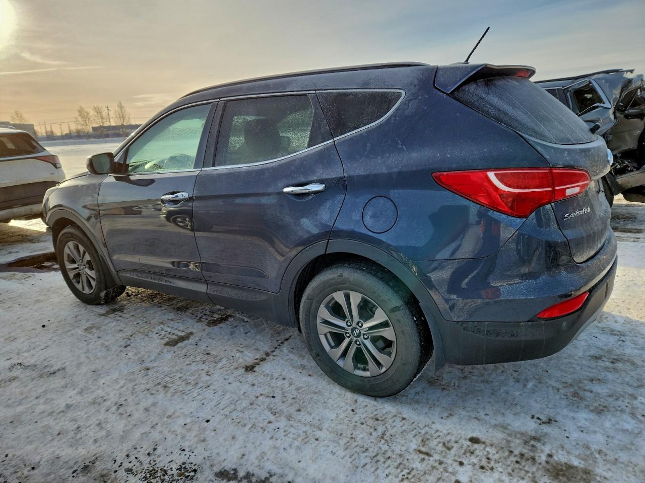 2015 HYUNDAI SANTA FE SPORT photo 2