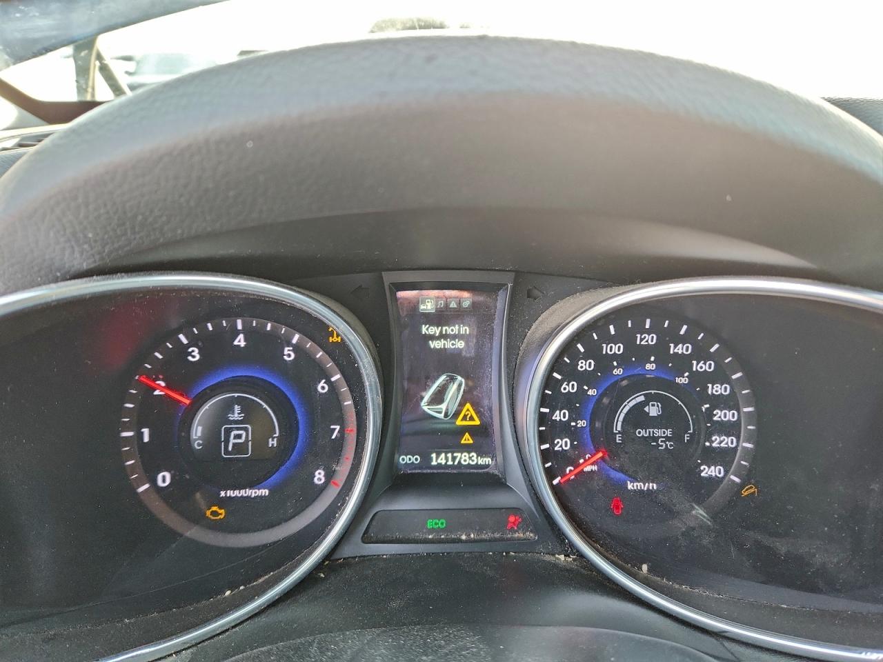 2015 HYUNDAI SANTA FE SPORT photo 9