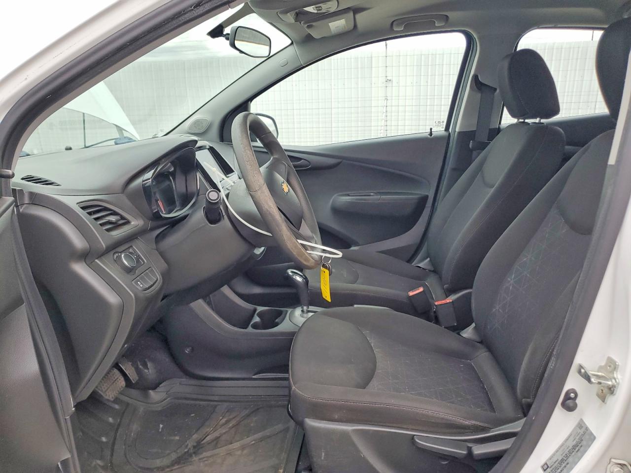 2019 CHEVROLET SPARK LS photo 7