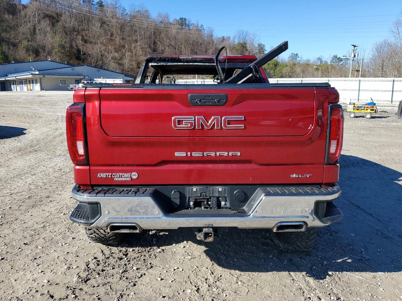 2021 GMC SIERRA K1500 SLT photo 6