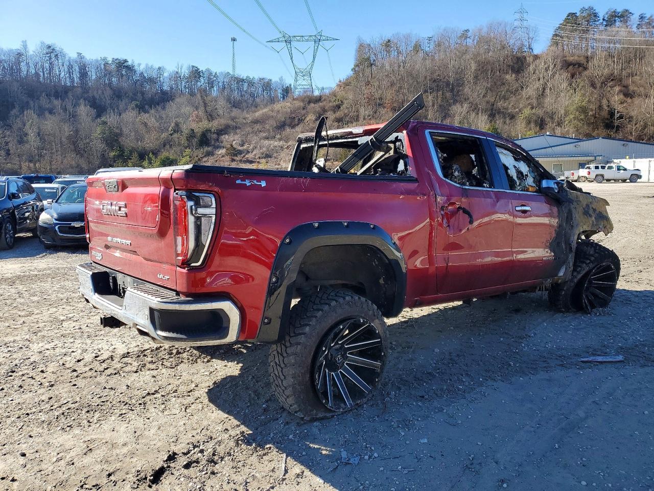 2021 GMC SIERRA K1500 SLT photo 3