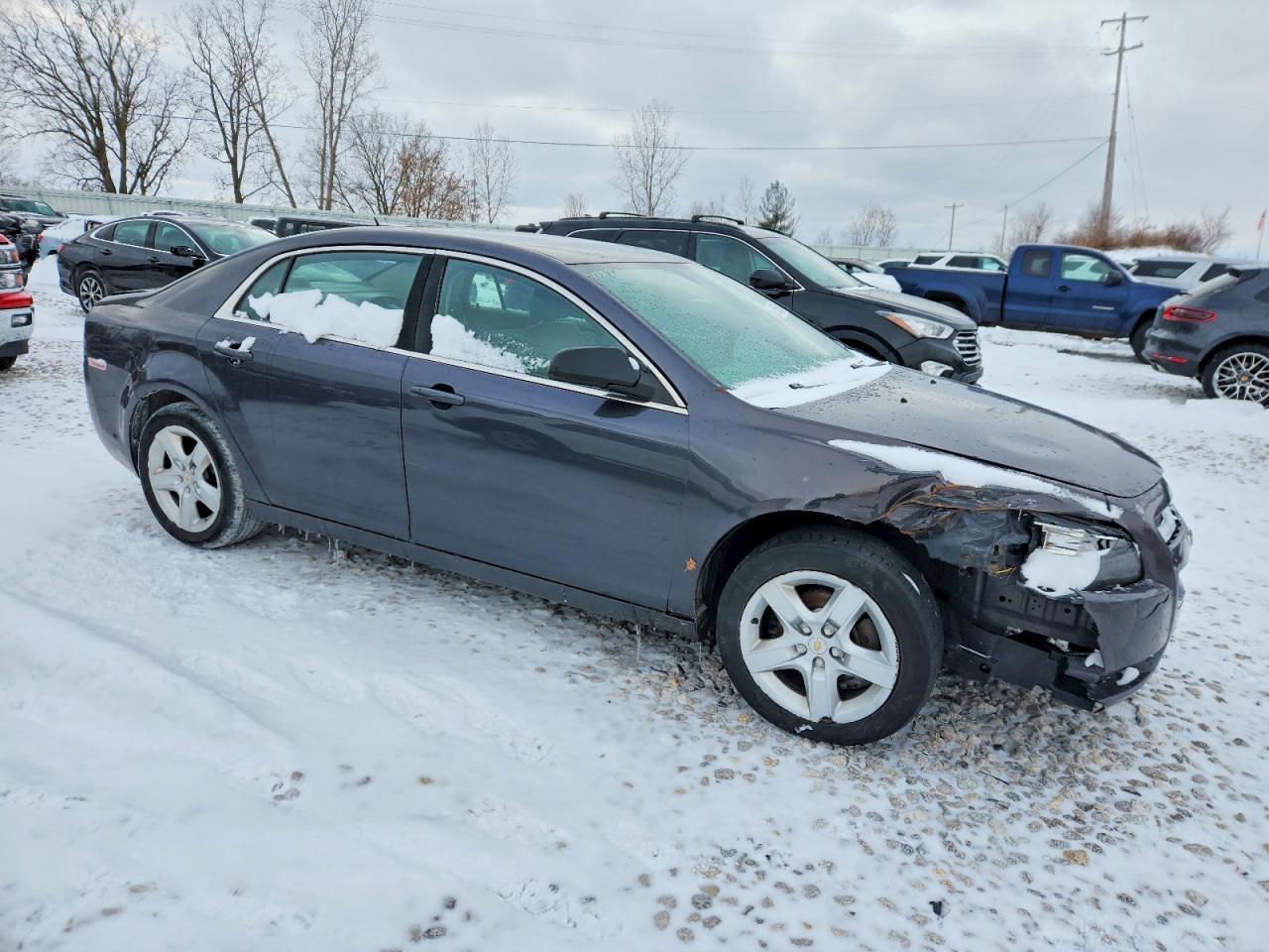 2011 CHEVROLET MALIBU LS photo 4