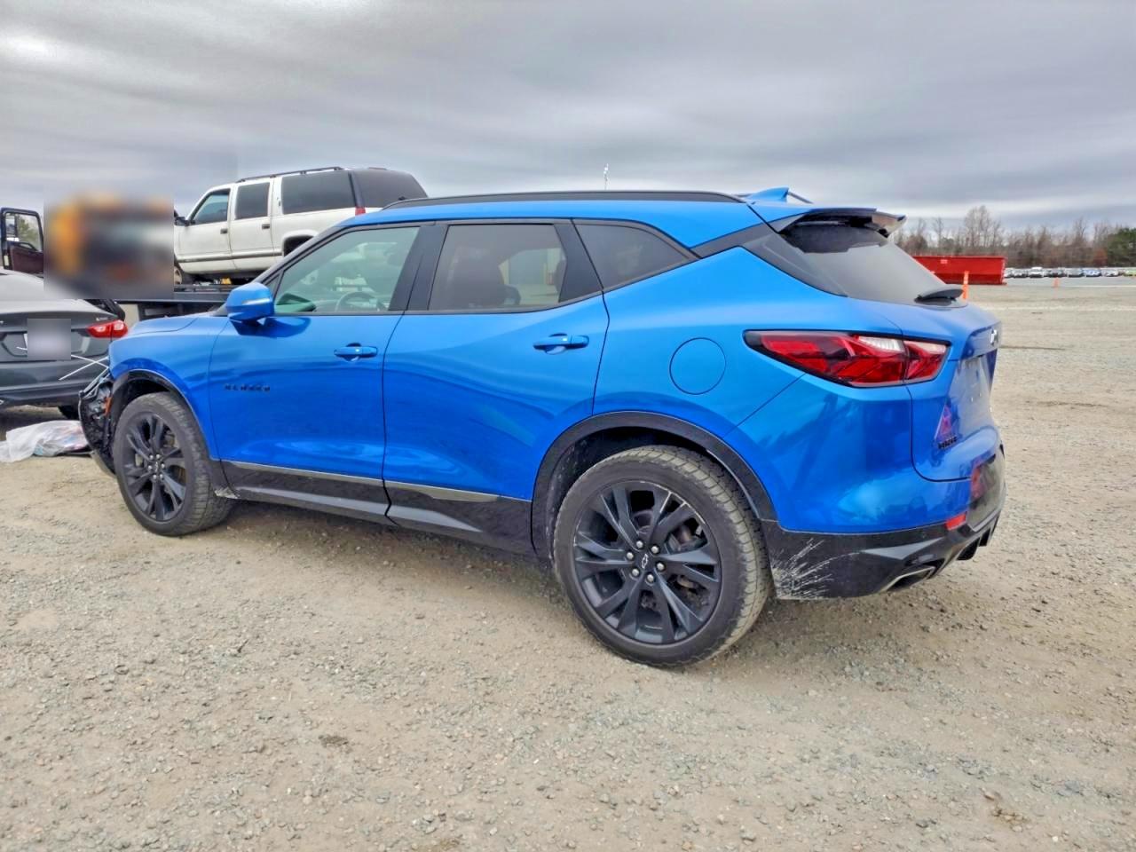 2020 CHEVROLET BLAZER RS photo 2