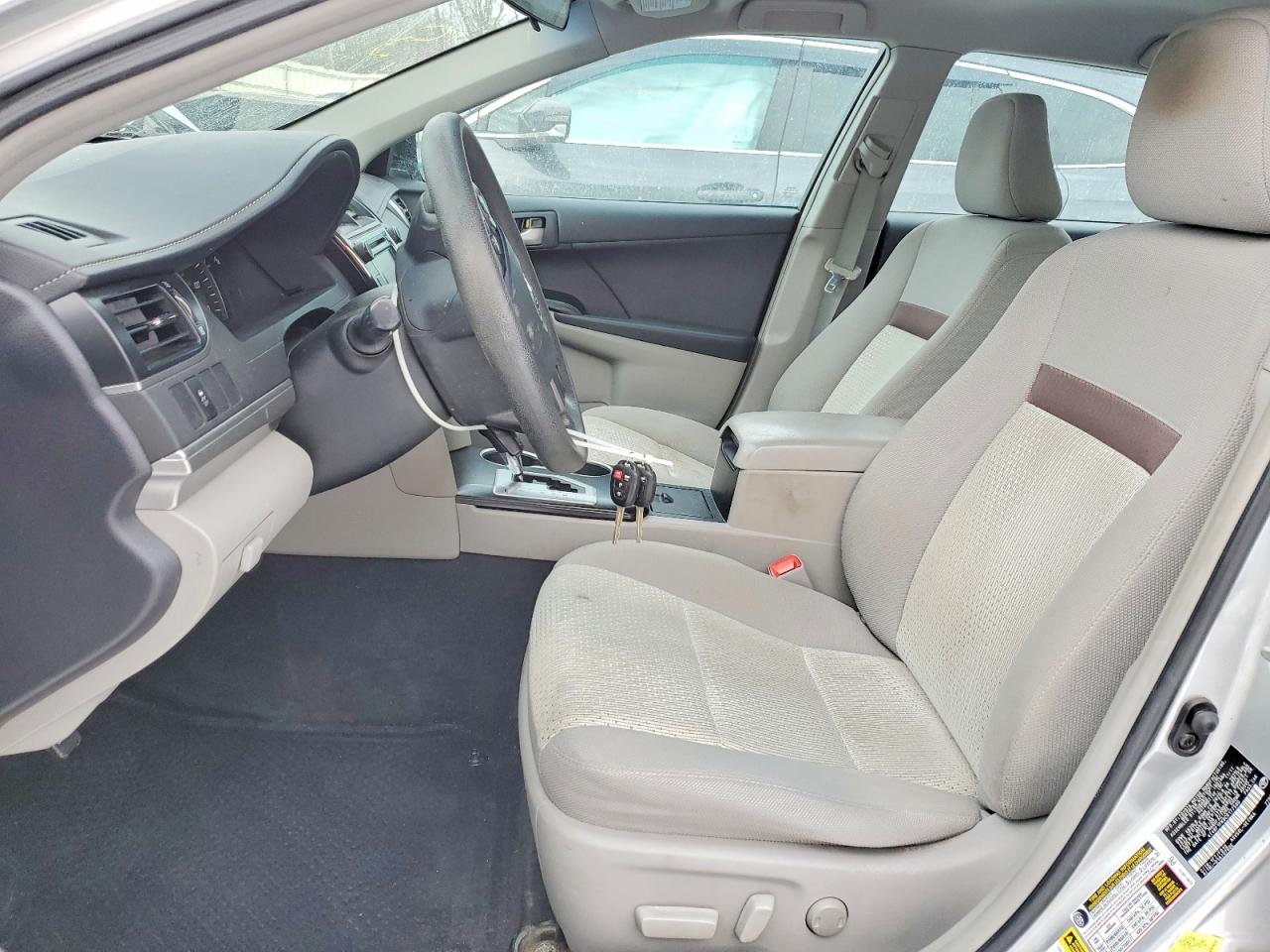 2012 TOYOTA CAMRY BASE photo 7