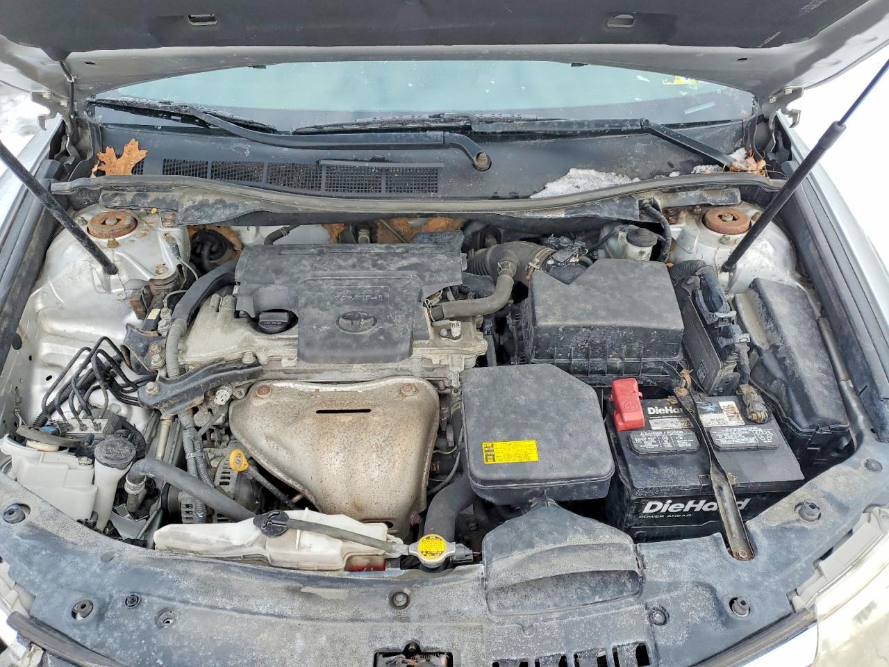 2012 TOYOTA CAMRY BASE photo 11