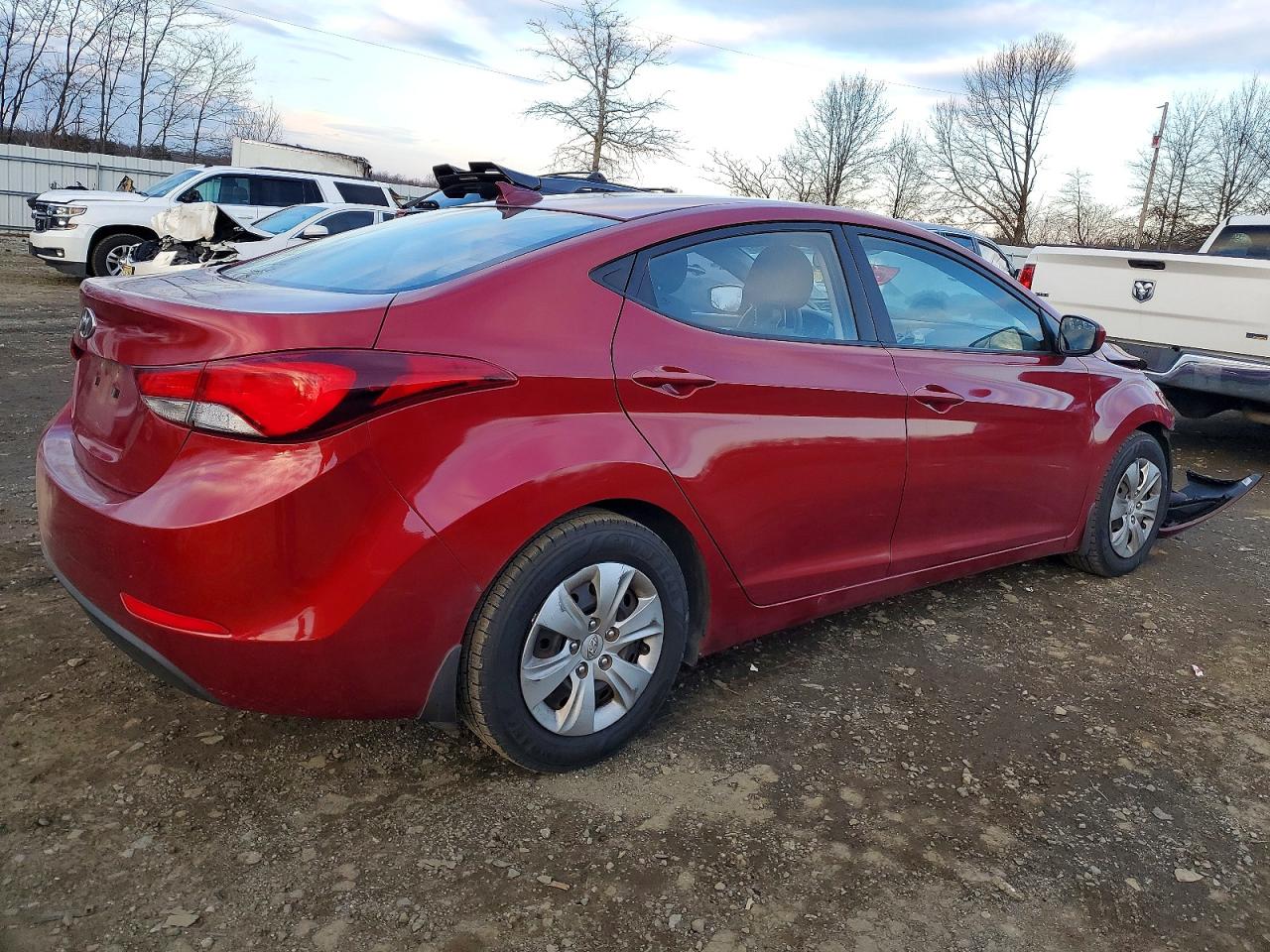 2016 HYUNDAI ELANTRA SE photo 3