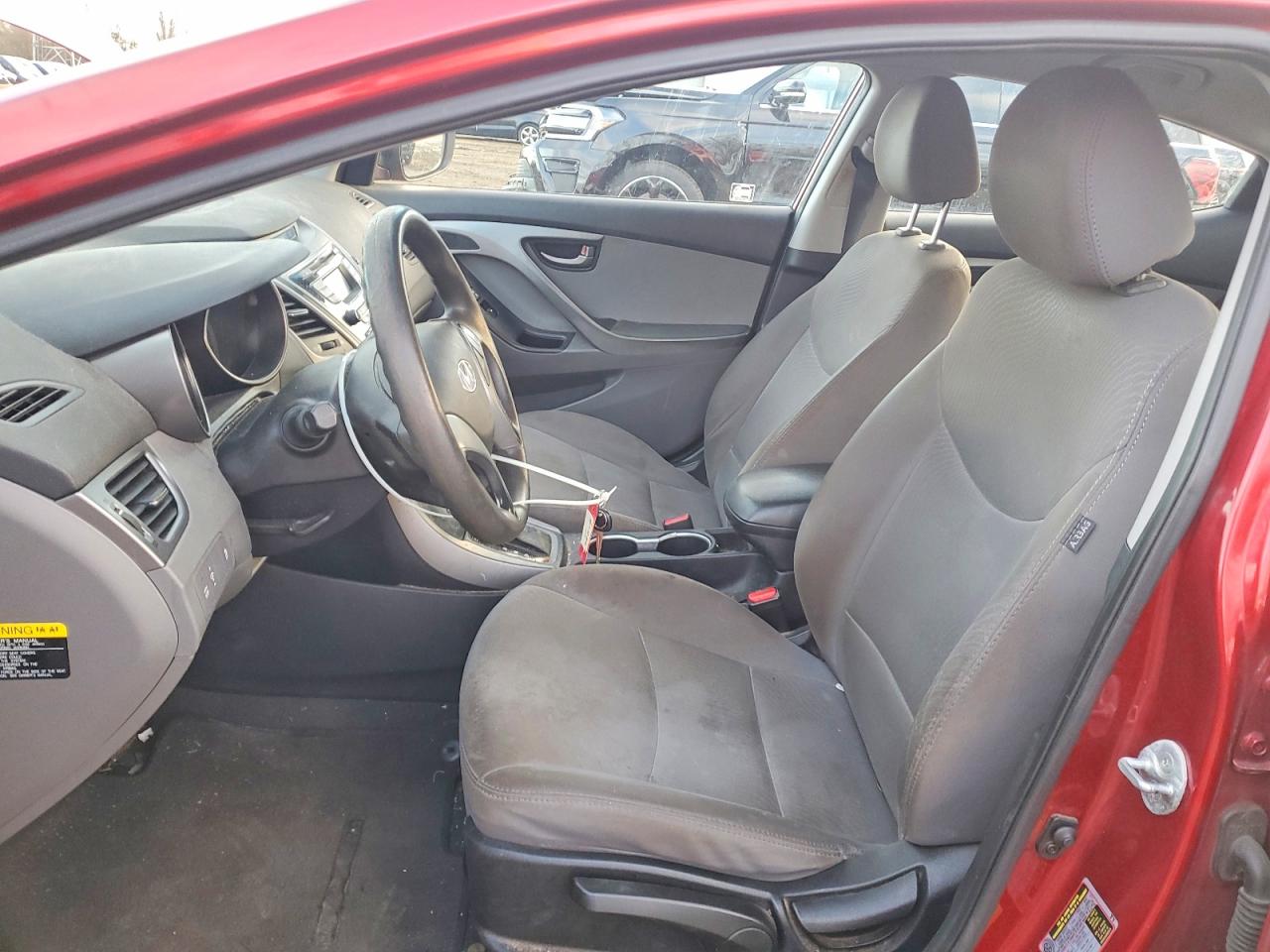 2016 HYUNDAI ELANTRA SE photo 7