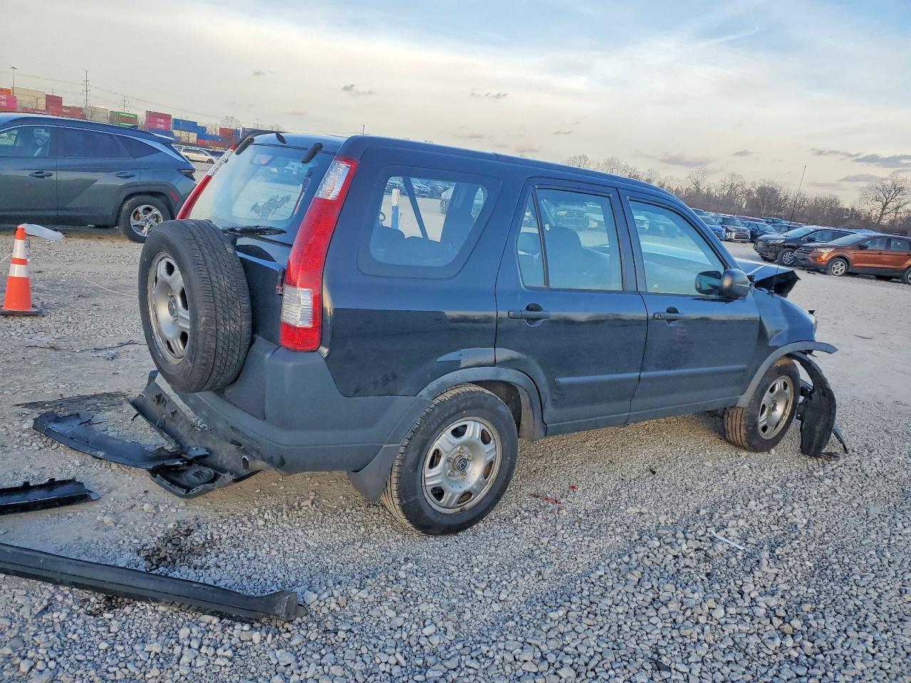 2005 HONDA CR-V LX photo 3