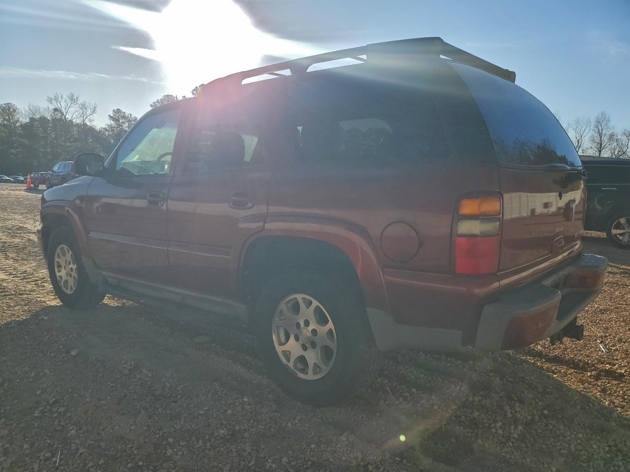 2003 CHEVROLET TAHOE K1500 photo 2