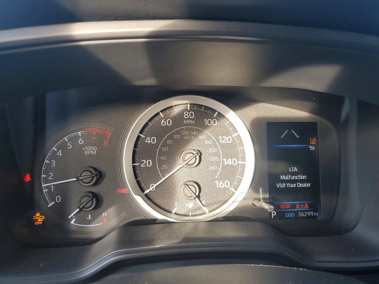 2021 TOYOTA COROLLA LE photo 9