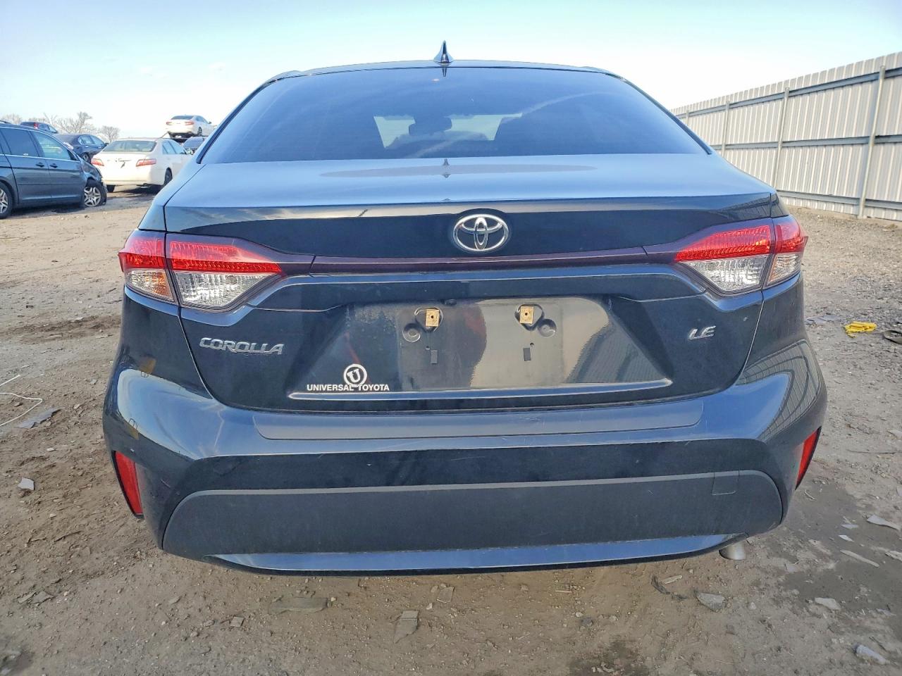 2021 TOYOTA COROLLA LE photo 6