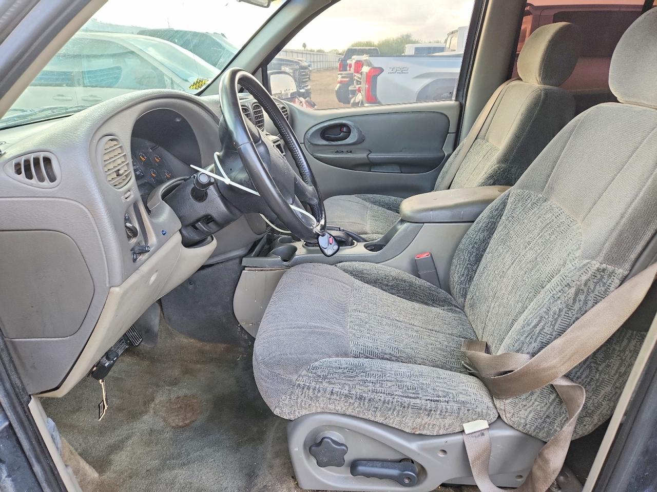 2002 CHEVROLET TRAILBLAZER photo 19
