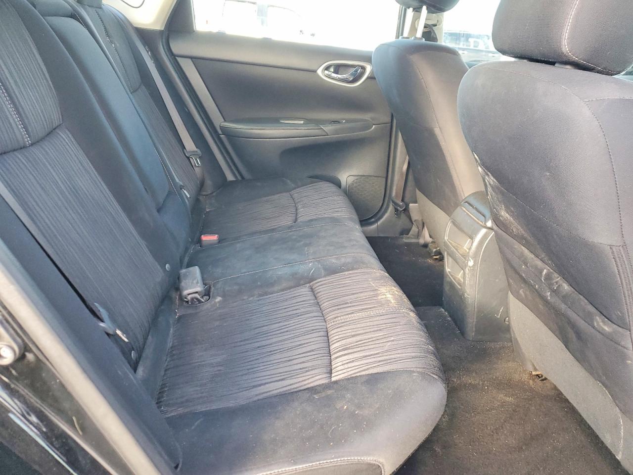 2016 NISSAN SENTRA S photo 10
