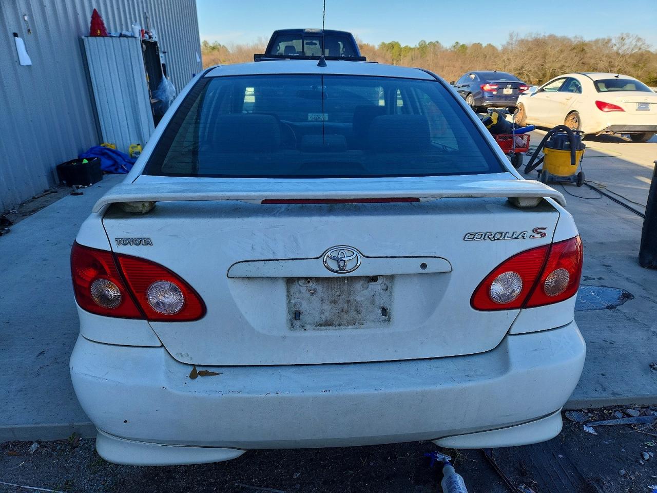 2005 TOYOTA COROLLA CE photo 6