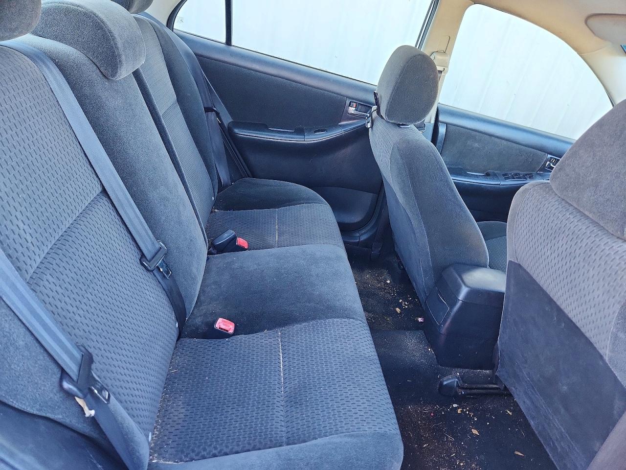 2005 TOYOTA COROLLA CE photo 10